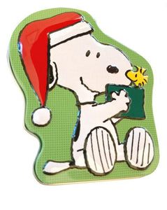 Peanuts Christmas is giving tin